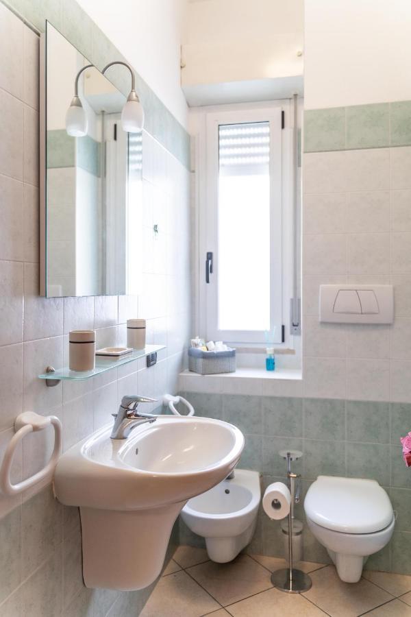 Residence L'Appartamento Rimini Ngoại thất bức ảnh