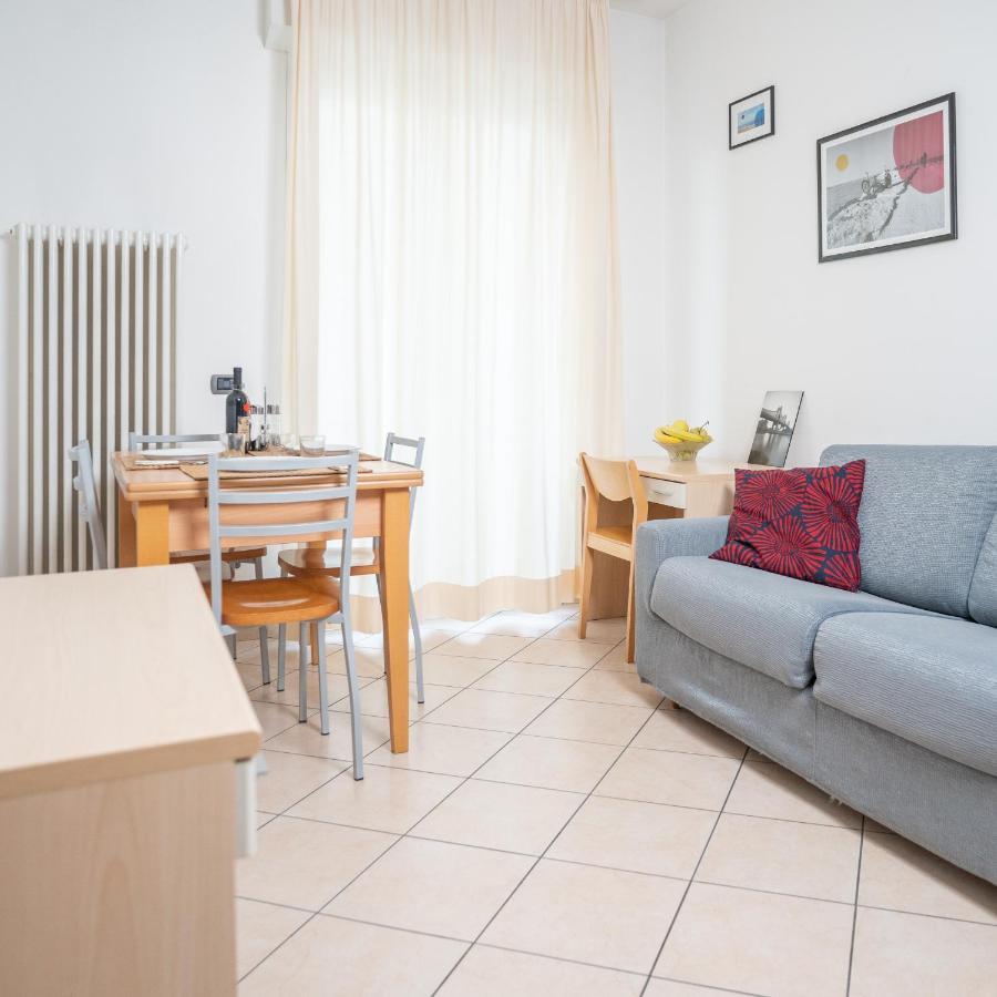 Residence L'Appartamento Rimini Ngoại thất bức ảnh