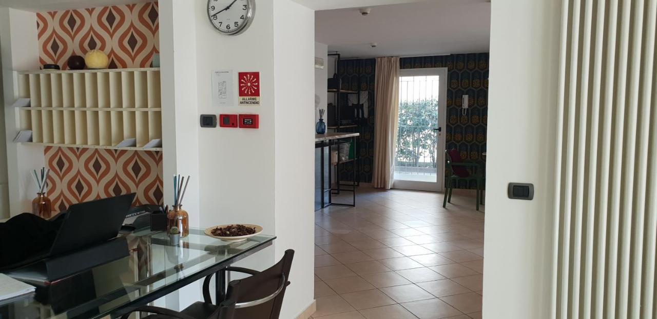 Residence L'Appartamento Rimini Ngoại thất bức ảnh