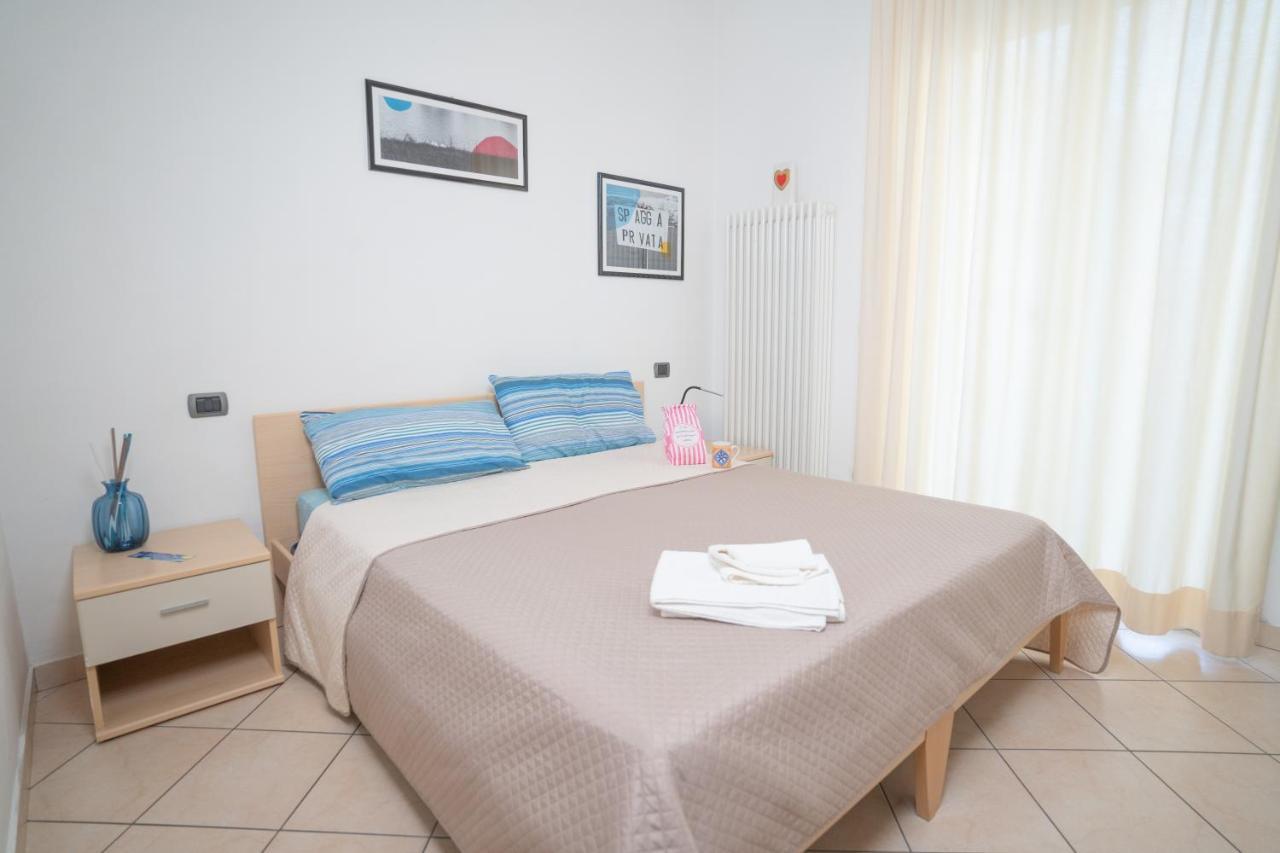 Residence L'Appartamento Rimini Ngoại thất bức ảnh